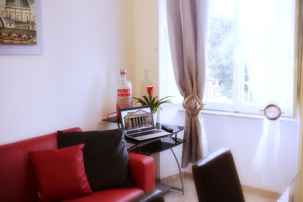 Luxury Domus Amadeus Appartamento Roma
